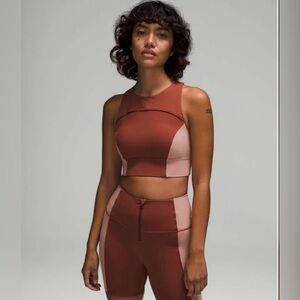 Lululemon Hike to Swim Bra Size 4